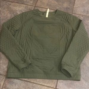 Never worn lululemon The Lab pullover